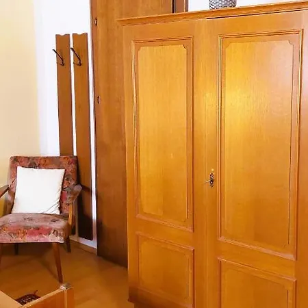 Gaestehaus Zum Gachtna Daire *